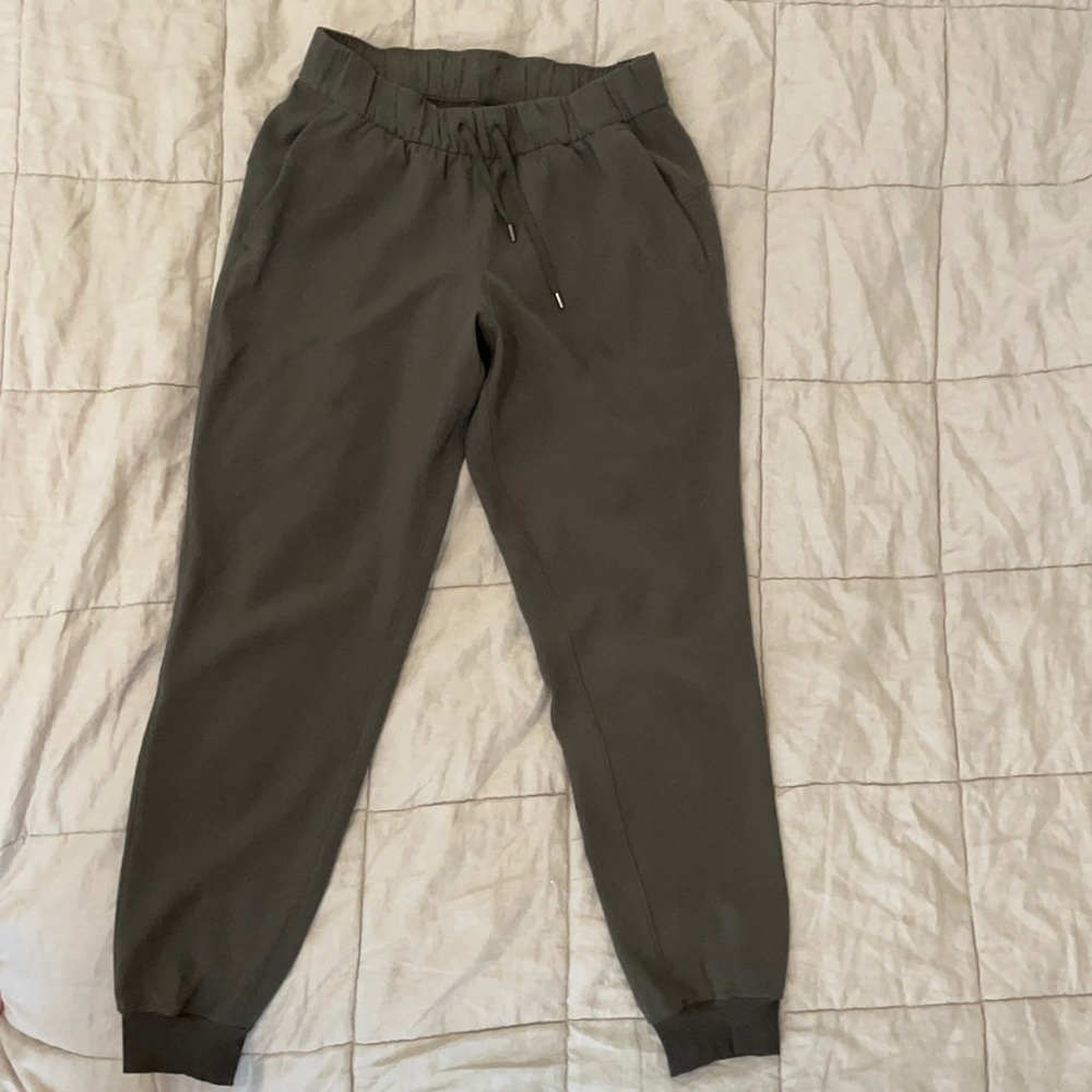 Lululemon Fly Joggers Women’s Green